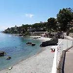 Szálloda Cyrnea 2*