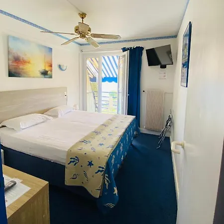 Cyrnea Otel 2*