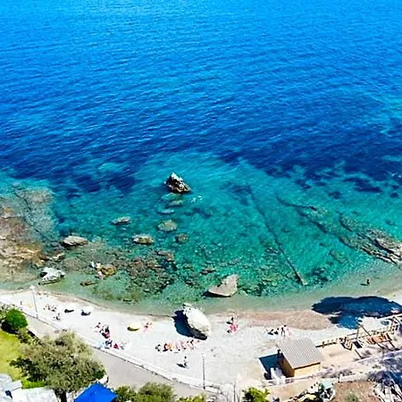 Otel Cyrnea