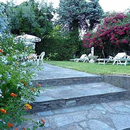 Cyrnea Otel