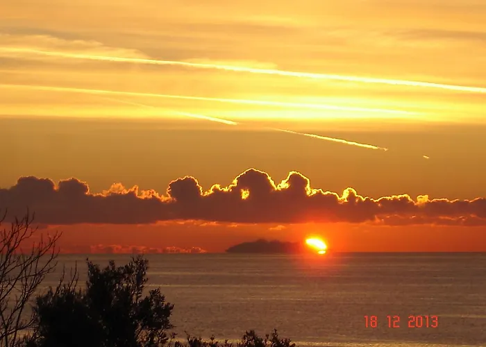 Hotel Cyrnea Ville-di-Pietrabugno